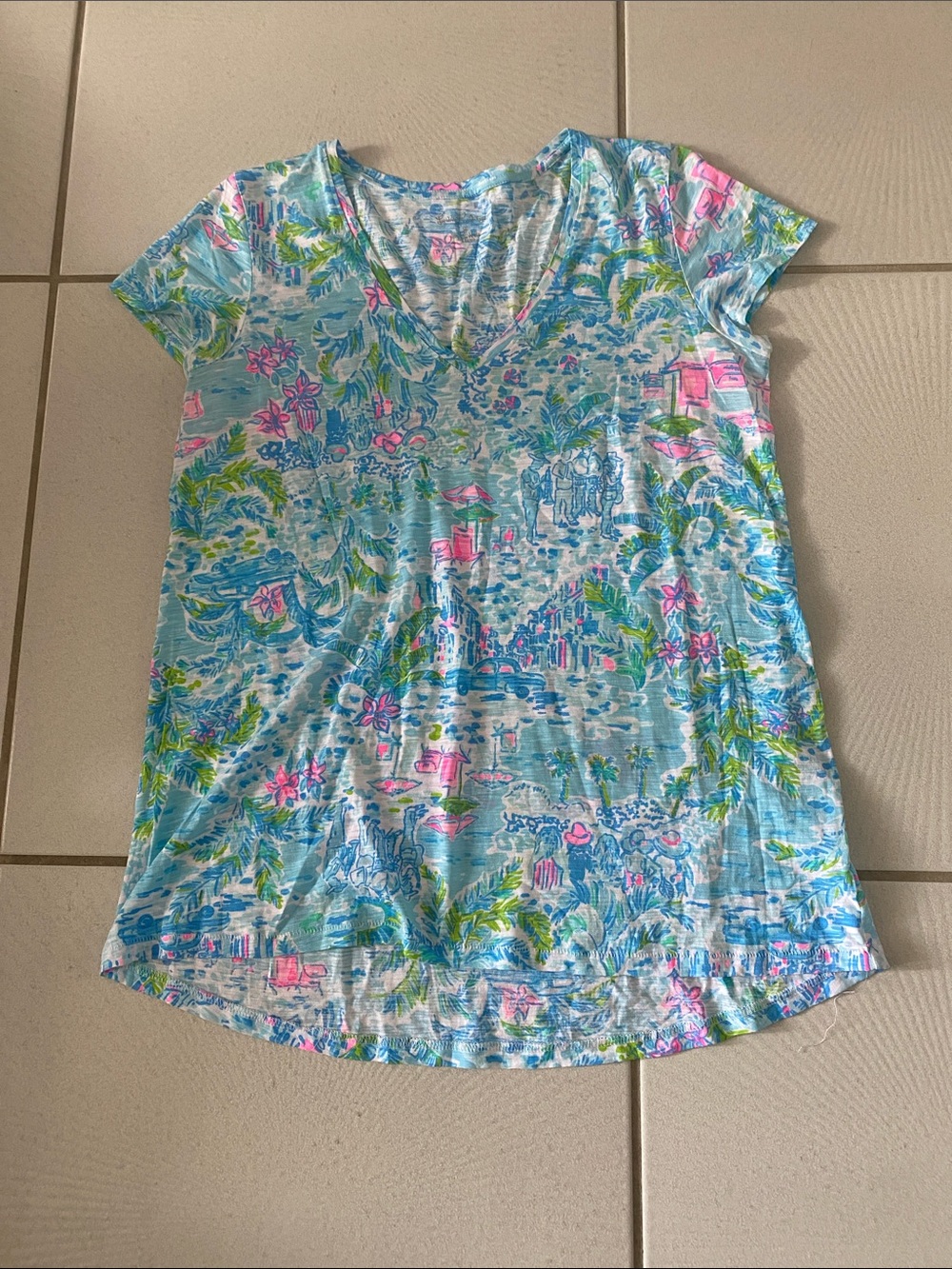 Lilly Pulitzer Etta top What A Lovely Place Small